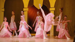 modern dance performance 2007